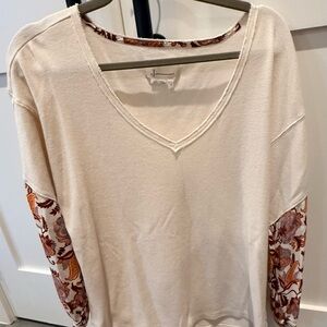 Anthropologie Cream V-Neck Sweatshirt with Patterned Sleeves